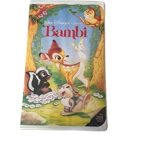Walt Disney Classic Bambi VTG VHS Black diamond edition. RARE